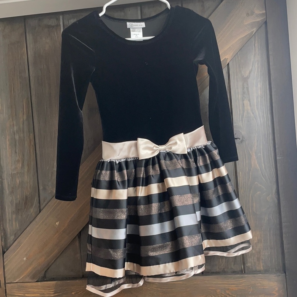 Holiday dress